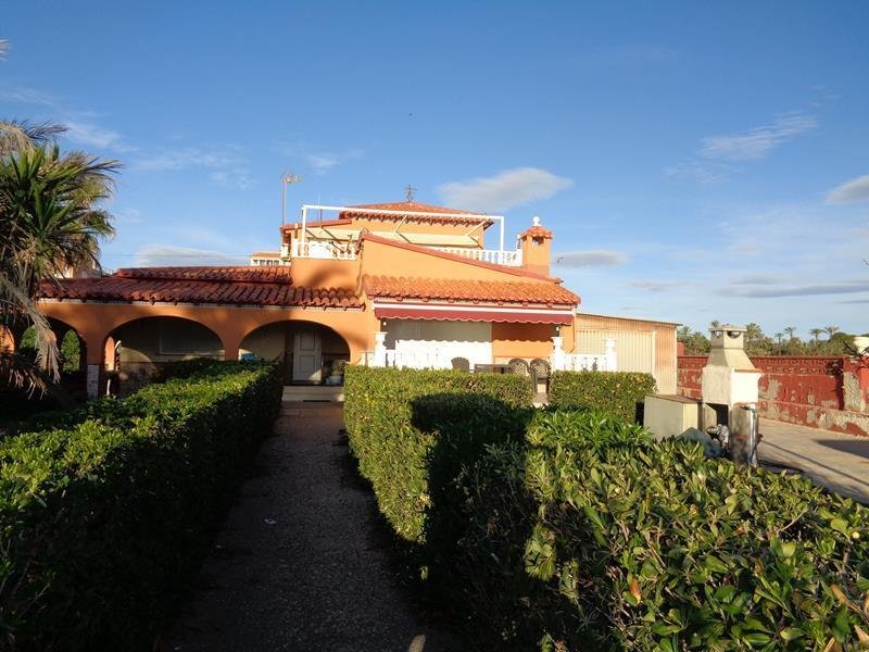 Villa in Torrevieja, Valencian Community, Spain 3 - 16474054