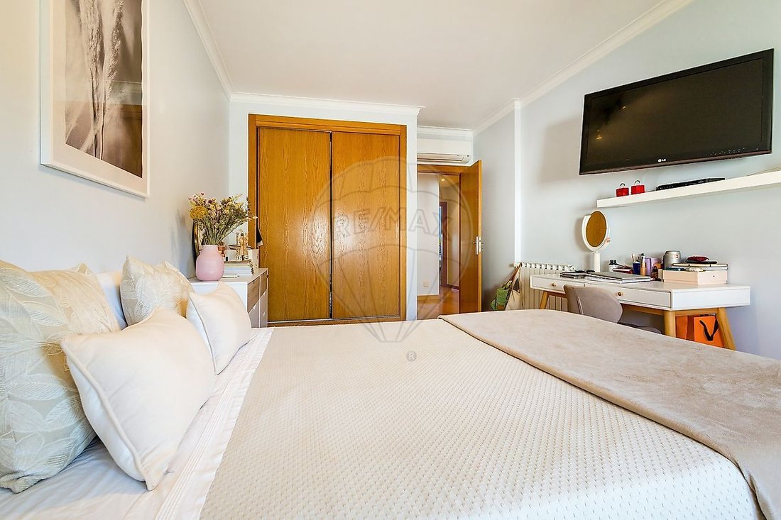 Apartment in Estoril, Cascais e Estoril, Lisbon 2 - 17220590