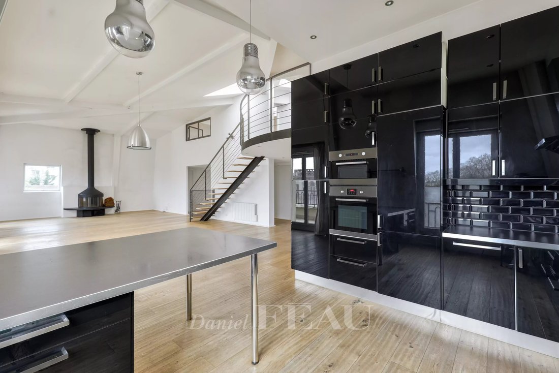 Apartment in Saint-Cloud, Ile-de-France, France 5 - 17223296
