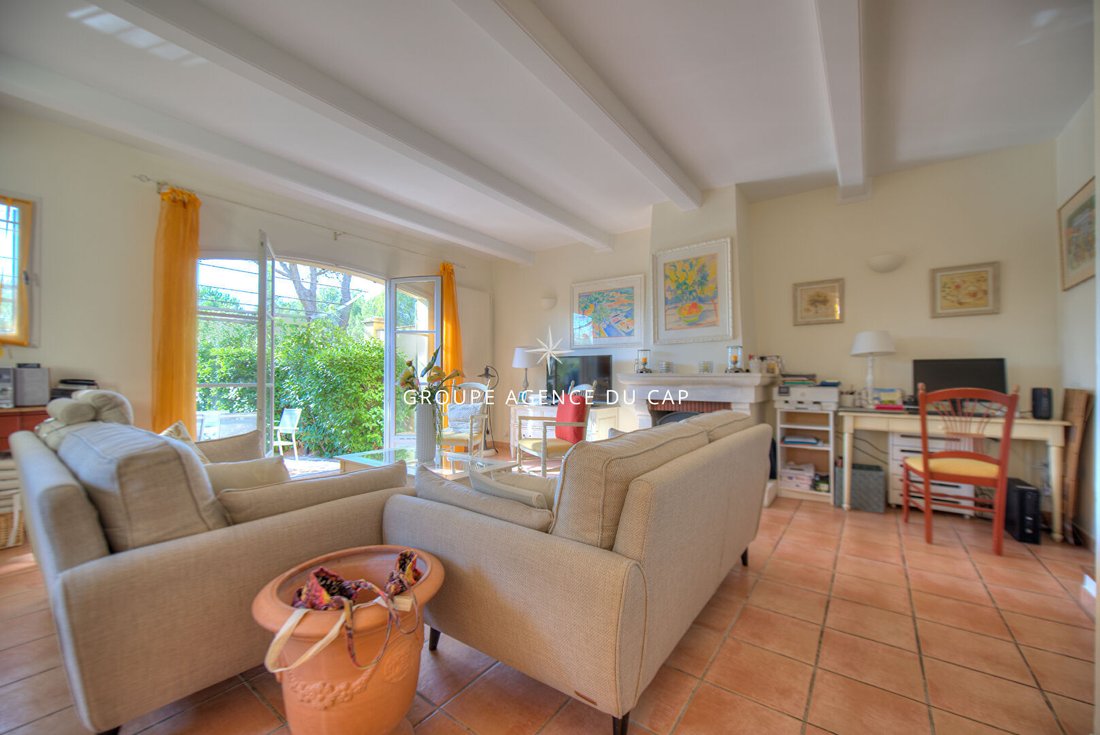 Villa in La Motte, Provence-Alpes-Côte d'Azur, France 4 - 16968671