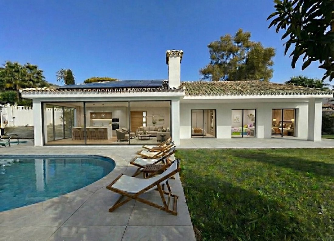 Villa in Benalmadena, Andalusia, Spain 1 - 15838838