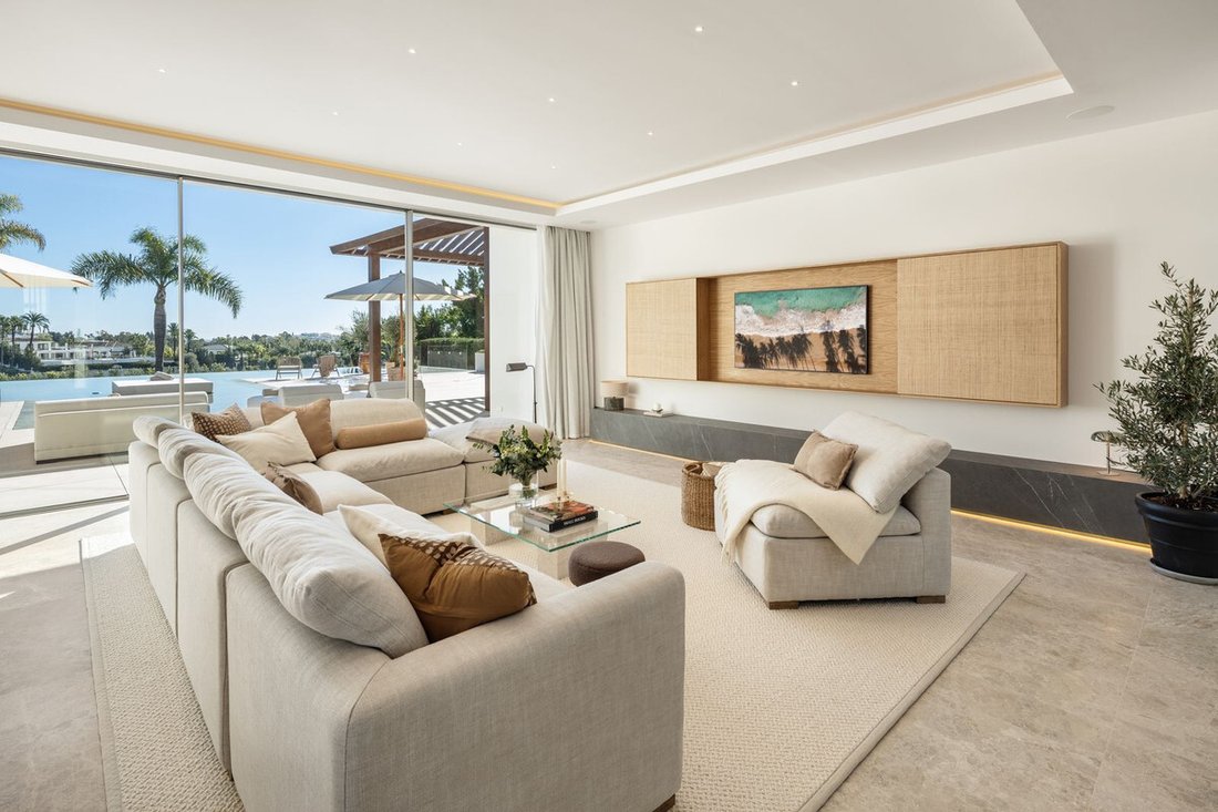 Villa in Puerto Banus, Marbella, Spain 4 - 17223736