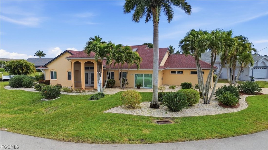 House in Cape Coral, Florida, United States 1 - 17222185