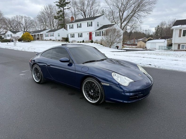 Coupe in Glendale, United States 1 - 17218150