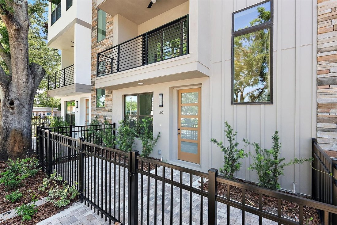 Townhouse in St. Petersburg, Florida, United States 4 - 17221957