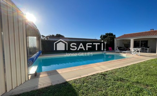 Casa a Saint-Pierre-d'Oléron, Nuova Aquitania, Francia 1