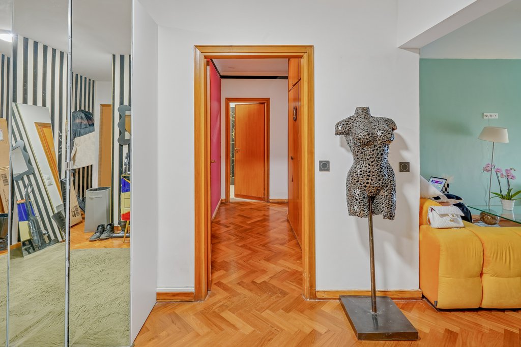 Apartment in Muette Sud, Paris 16e Arrondissement, Paris 5 - 17220478