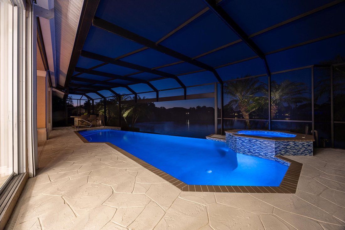 House in Naples, Florida, United States 3 - 17220399