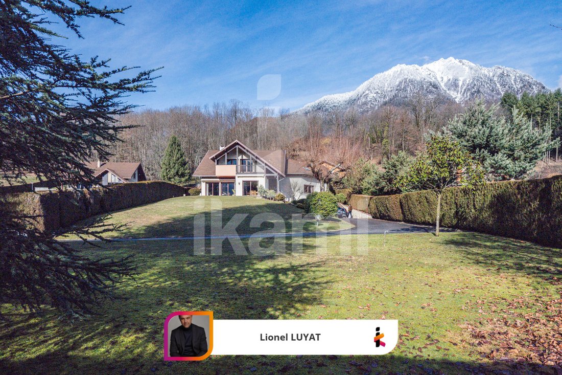 House in Mercury, Auvergne-Rhône-Alpes, France 2 - 17136099