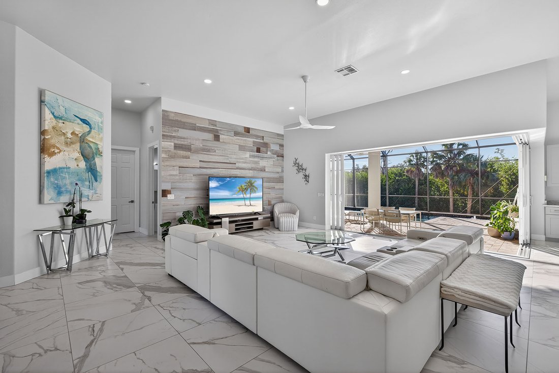 House in Fort Myers, Florida, United States 5 - 17220393
