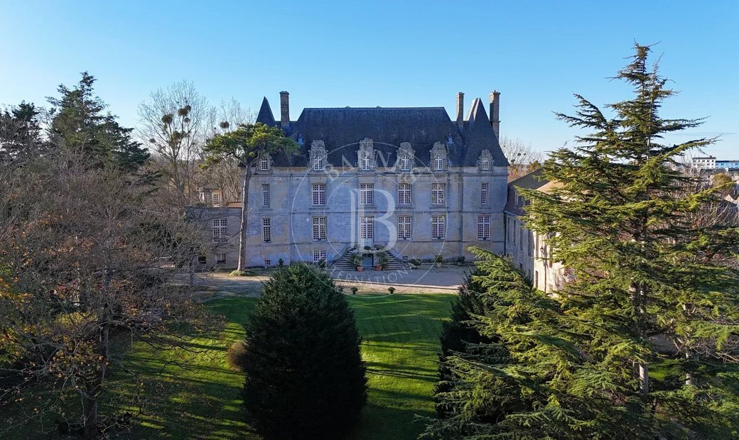 North Caen, Castle (12 Bedrooms) By The Seaside With Outbuildings Set In 1.1 Ha (2.47 Acres) Of Encl