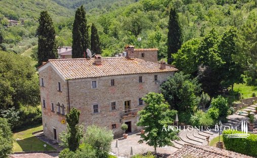 Casa en Tuoro sul Trasimeno, Umbría, Italia 1