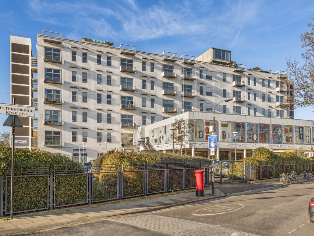 Apartment in Hurlingham, Hammersmith and Fulham, England 1 - 17231412