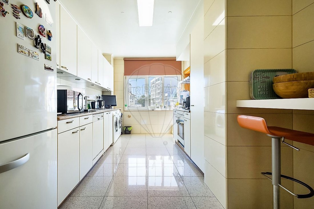 Apartment in Estoril, Cascais e Estoril, Lisbon 1 - 17220587