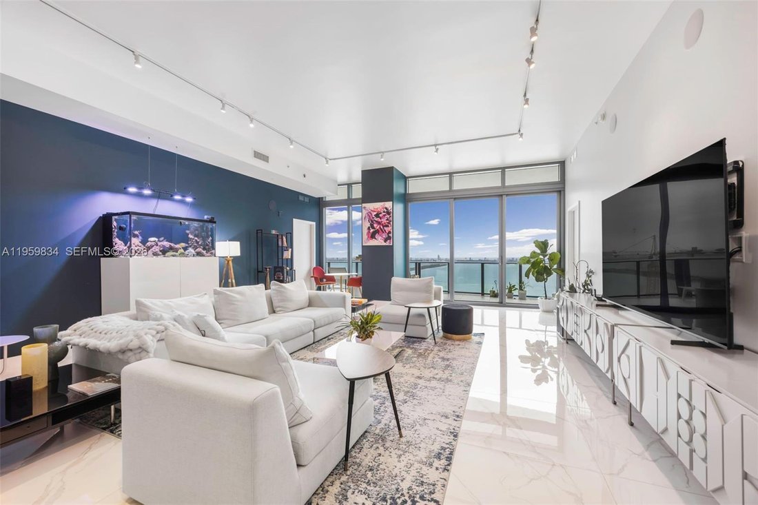 Condo in Miami, Florida, United States 1 - 17222469
