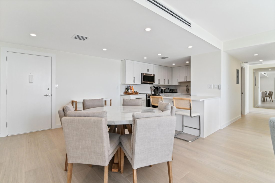 Condo in West Palm Beach, Florida, United States 4 - 17233906