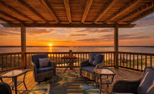 House in Bolivar Peninsula, Texas, United States 1