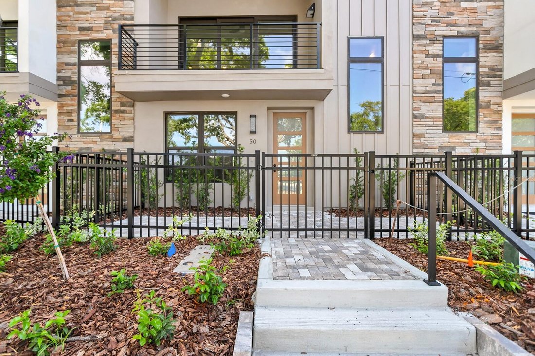 Townhouse in St. Petersburg, Florida, United States 3 - 17221957