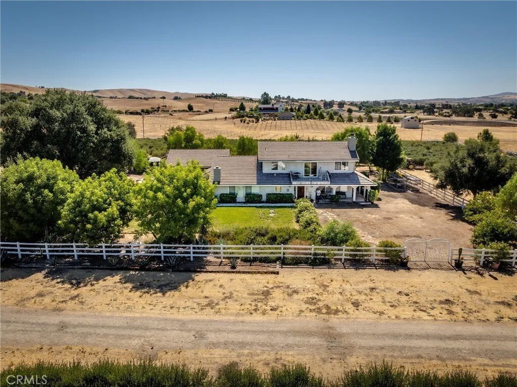 House in Paso Robles, California, United States 3 - 16521614
