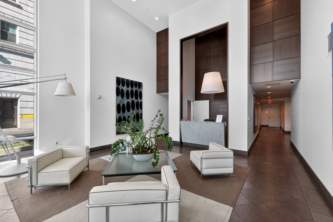 Condo in St. Louis, Missouri, United States 4 - 17225090