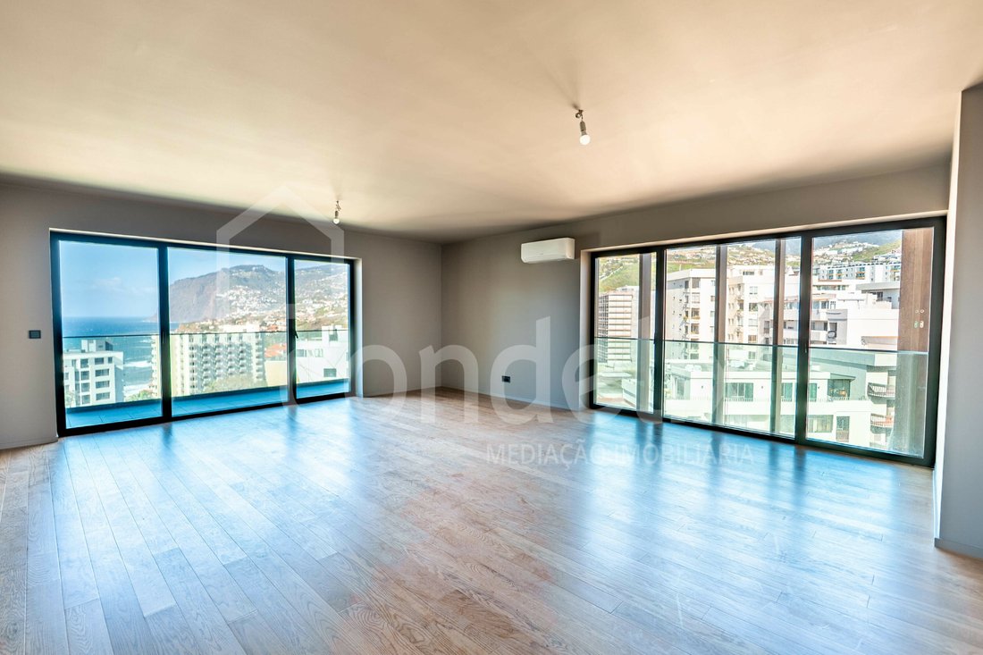 Apartment in Sao Martinho, Madeira, Portugal 3 - 16704220