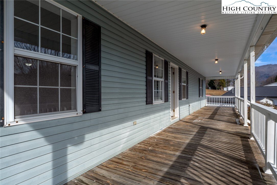 House in Vilas, North Carolina, United States 3 - 17221072