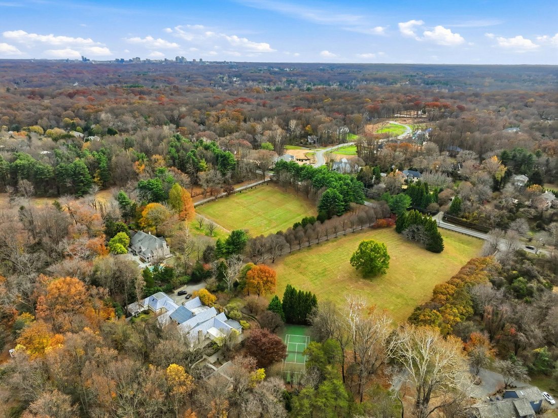 House in Great Falls, Virginia, United States 5 - 17218971