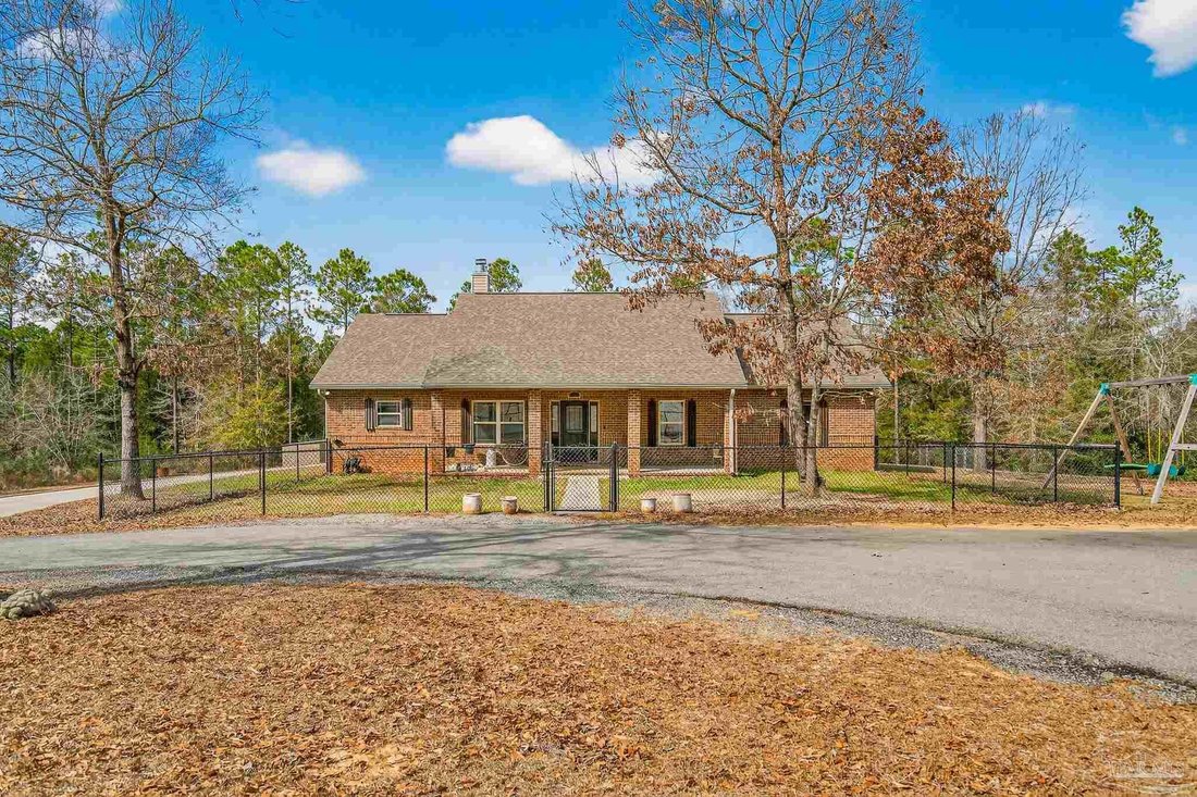 House in Pace, Florida, United States 4 - 17221089