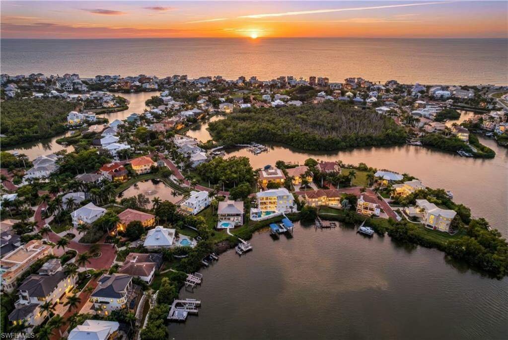 House in Bonita Springs, Florida, United States 4 - 17224380