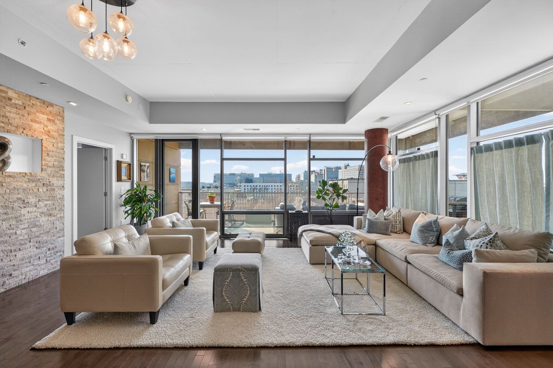 Condo in St. Louis, Missouri, United States 1 - 17225090