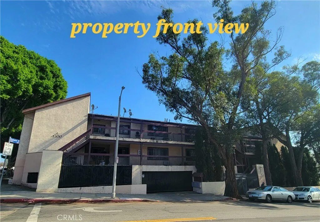 Los Angeles, California, United States 1 - 17227012