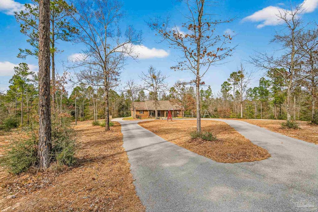 House in Pace, Florida, United States 3 - 17221089