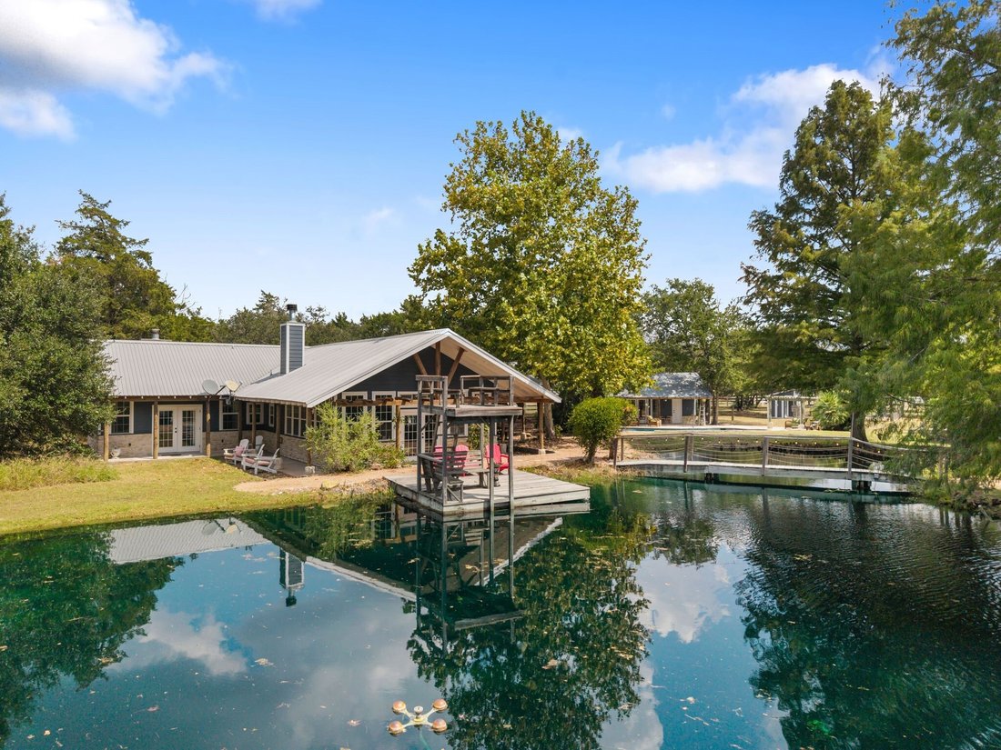 Farm Ranch in Round Top, Texas, United States 1 - 16581721