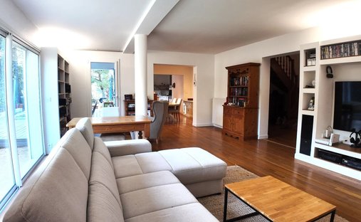 Villa in Le Grand Fosse-L'Escalette-Plan Capellan, Sausset-les-Pins, France 1