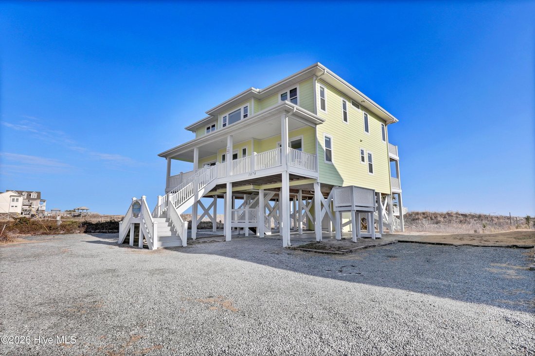 House in North Topsail Beach, North Carolina, United States 3 - 17226881