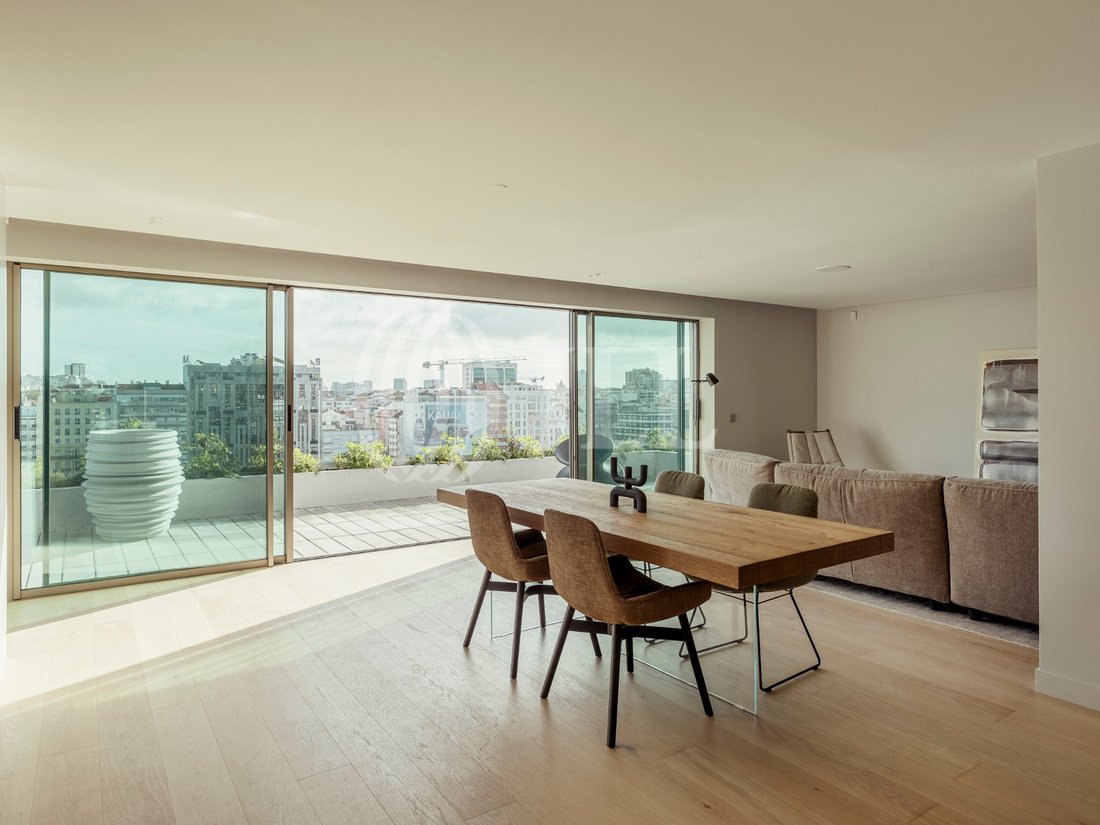 Apartment in Avenidas Novas, Lisbon, Portugal 2 - 17225996