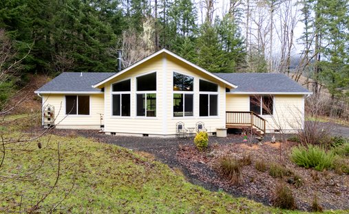 House in Alsea, Oregon, United States 1