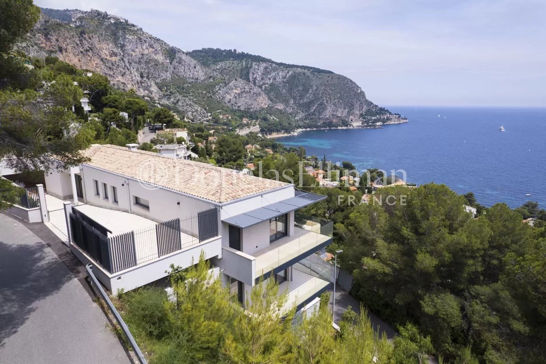 Villa in Èze, Provence-Alpes-Côte d'Azur, France 2 - 17220847
