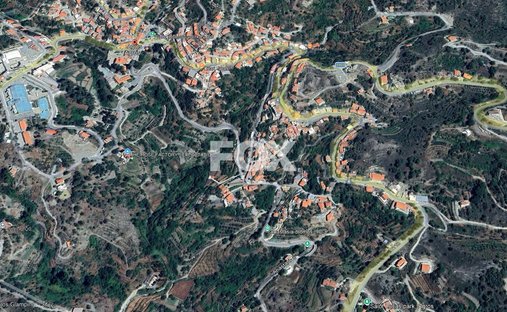 Land in Agros, Limassol, Zypern 1