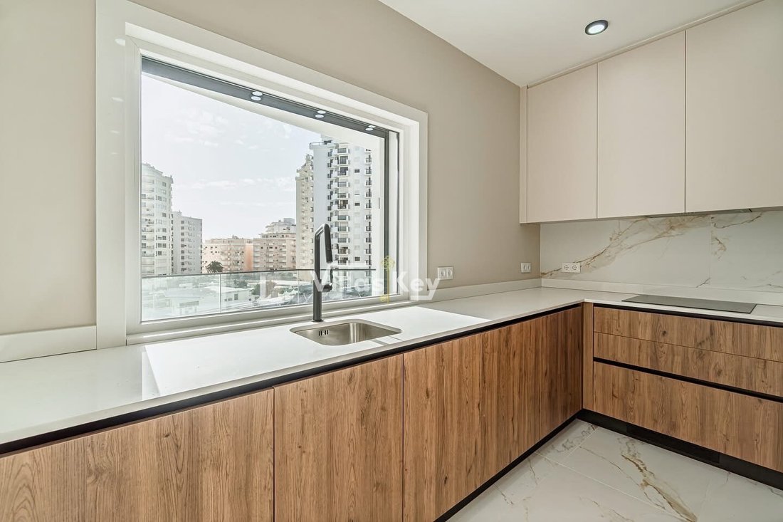 Apartment in Armacao de Pera, Algarve, Portugal 1 - 17223611