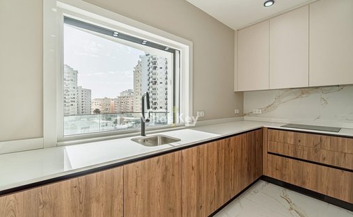 Apartment in Armacao de Pera, Algarve, Portugal 1
