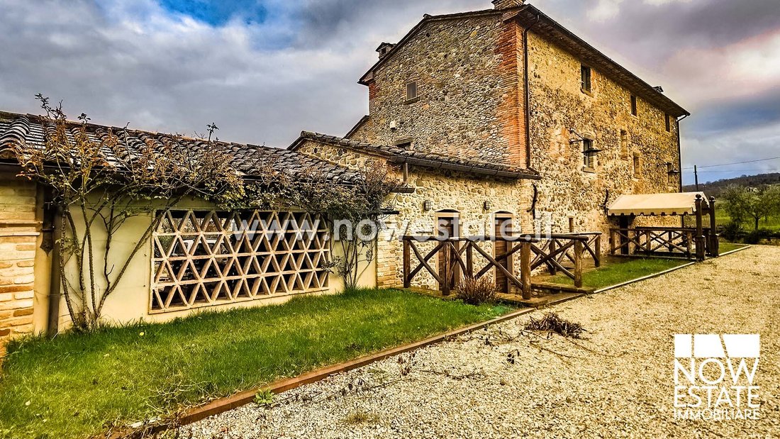 Casa di campagna a Anghiari, Toscana, Italia 3 - 15829156