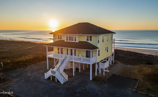 House in North Topsail Beach, North Carolina, United States 1