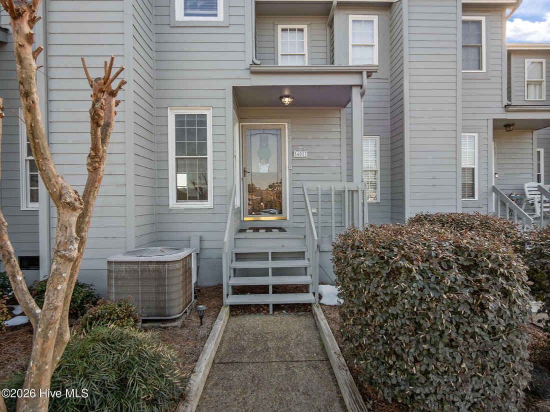 Townhouse in Emerald Isle, North Carolina, United States 2 - 17222796