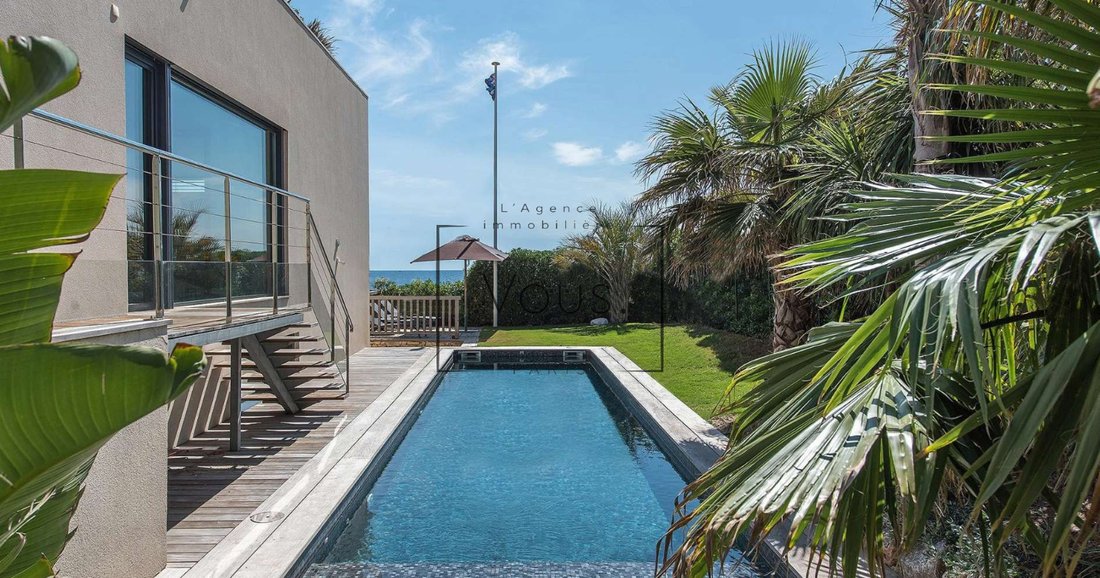 Villa in Frejus, Provence-Alpes-Côte d'Azur, France 4 - 17218941