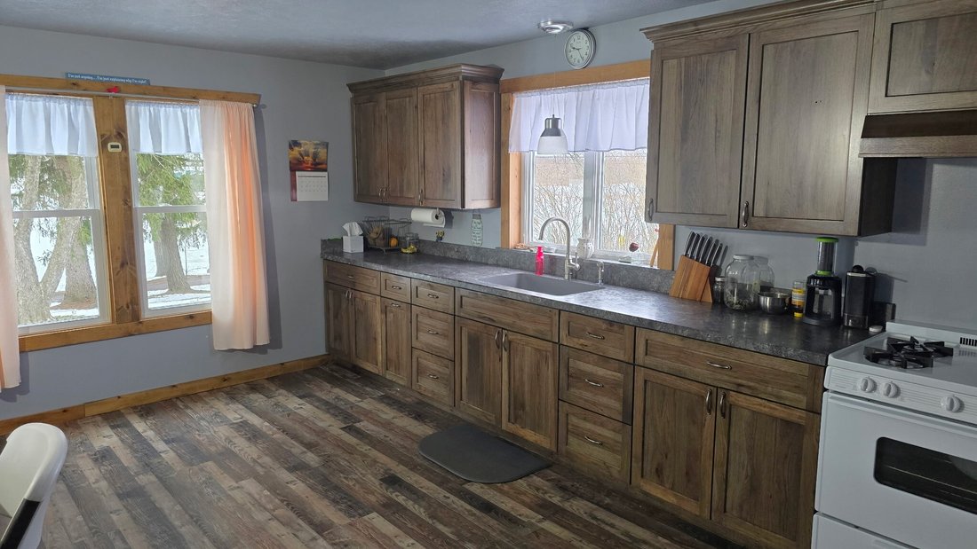 House in Southington, Ohio, United States 5 - 17219350
