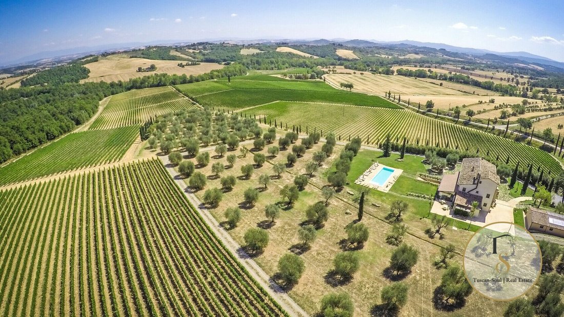 Country House in Sarteano, Tuscany, Italy 4 - 17218992