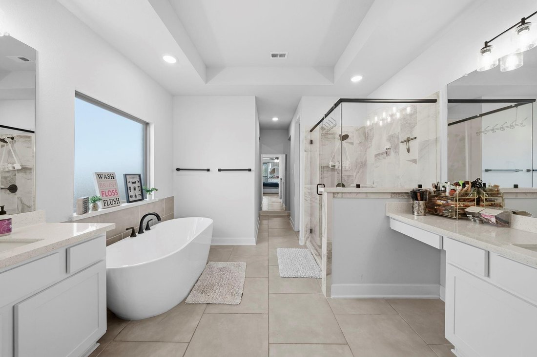 House in Conroe, Texas, United States 5 - 17228241