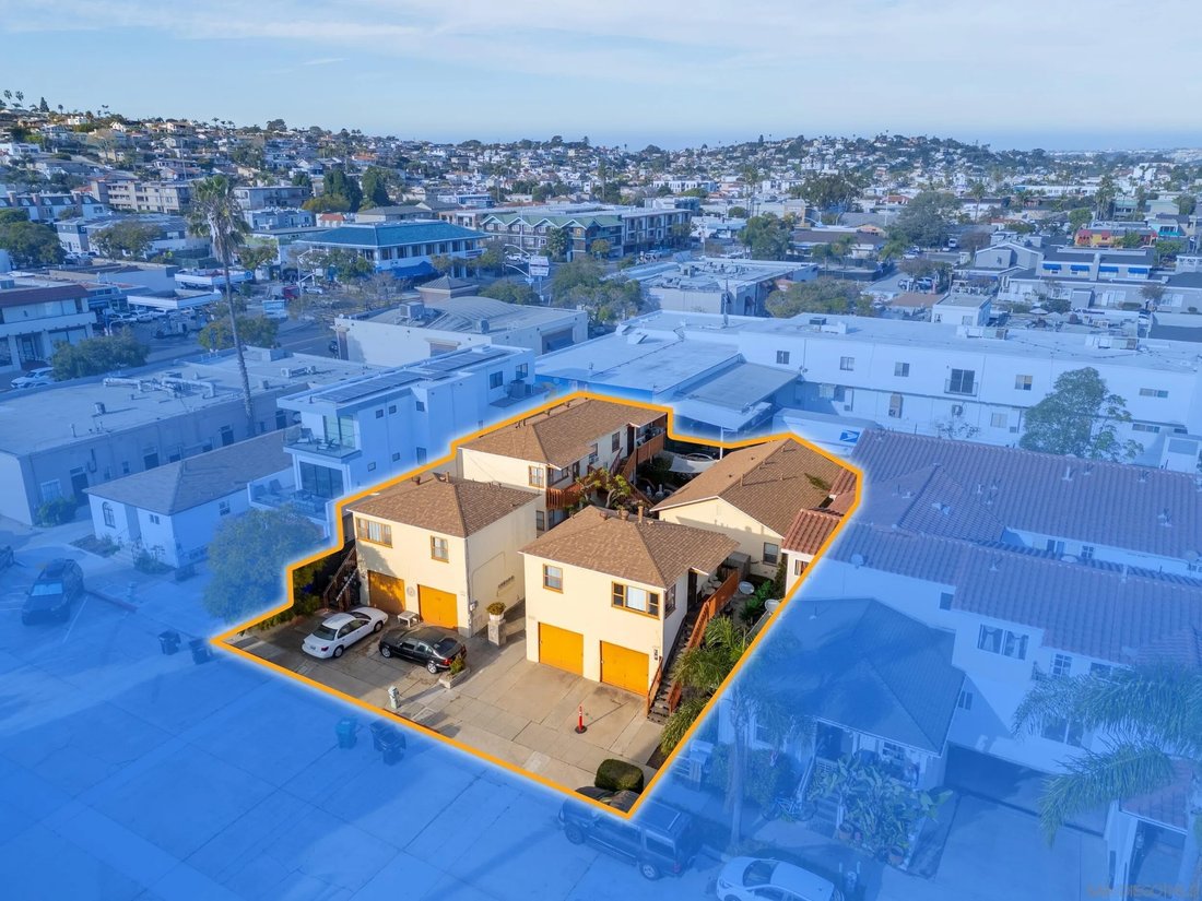 San Diego, California, United States 2 - 17228296