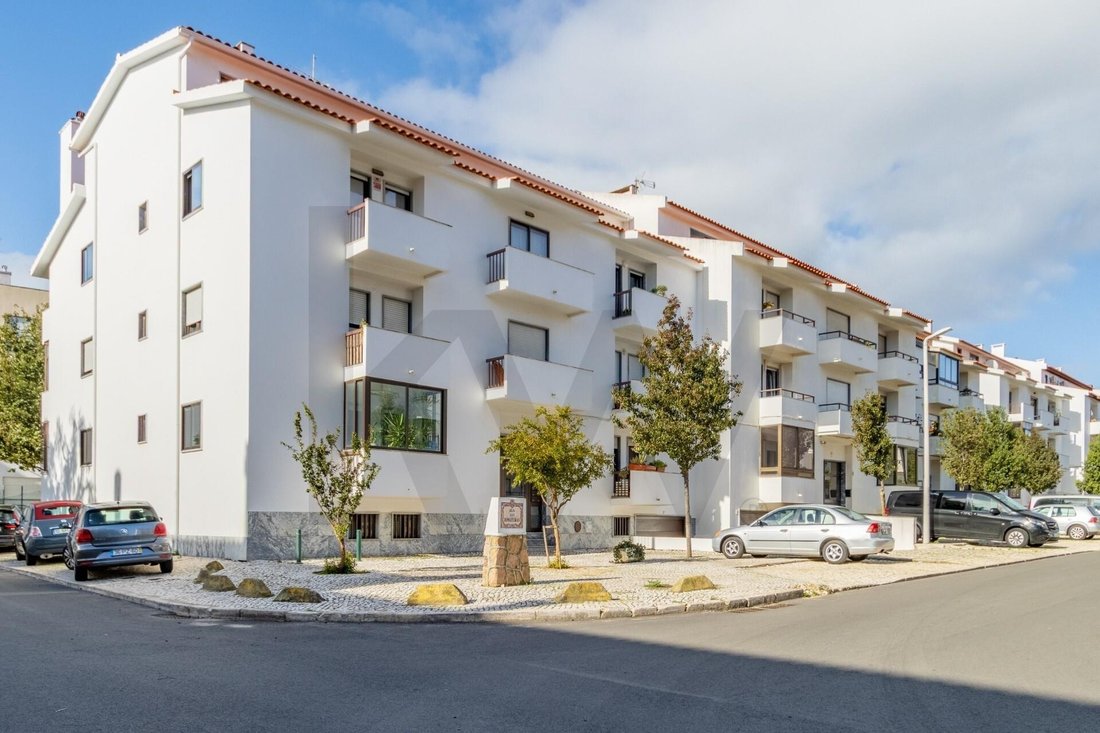 Apartment in Cascais e Estoril, Lisbon, Portugal 2 - 17224495